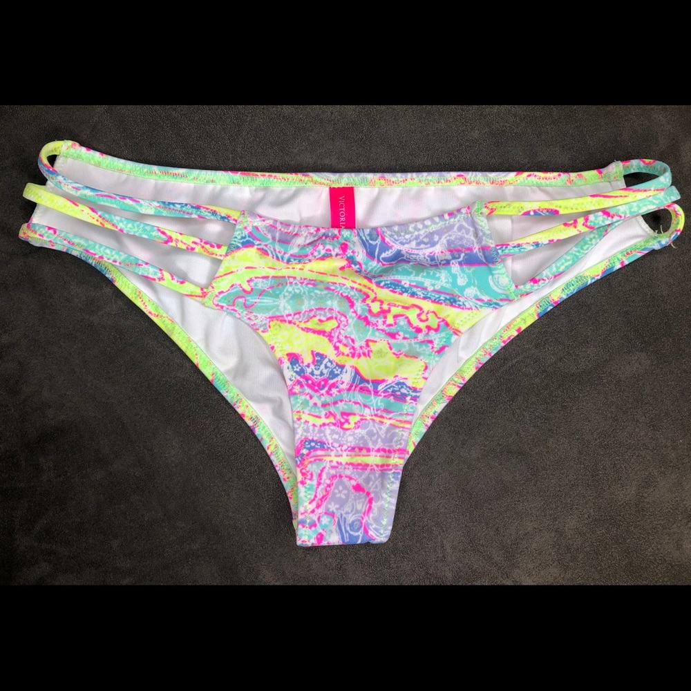 Victoria Secret printed bikini bottoms XS